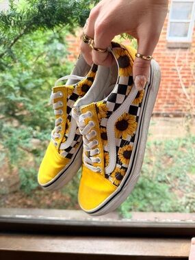 Vans Off The Wall Customs Sunflower Sneakers